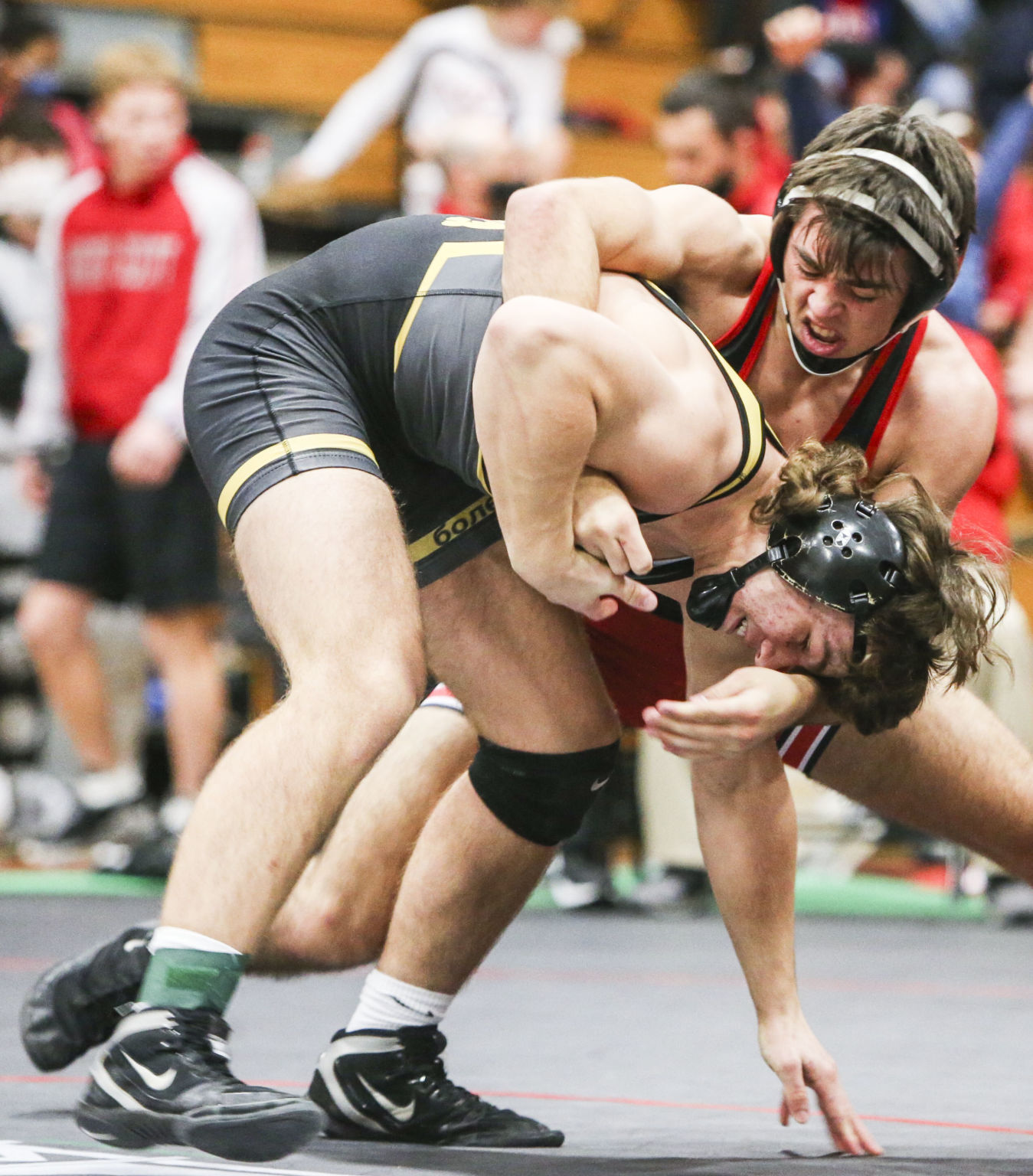 013021-qc-spt-mac wrestling-26.JPG
